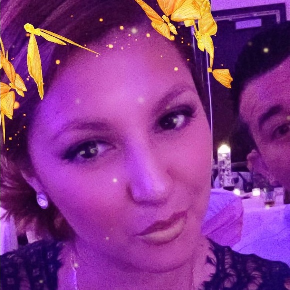 Meet your Posher, Rocio