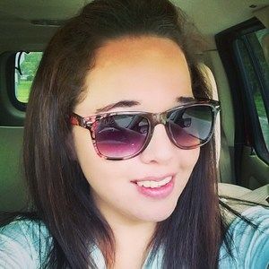 Meet your Posher, Deborah