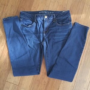 AEO dark super stretch jeggings