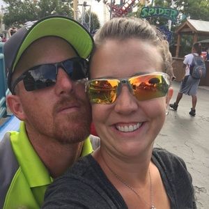 Meet your Posher, Tia