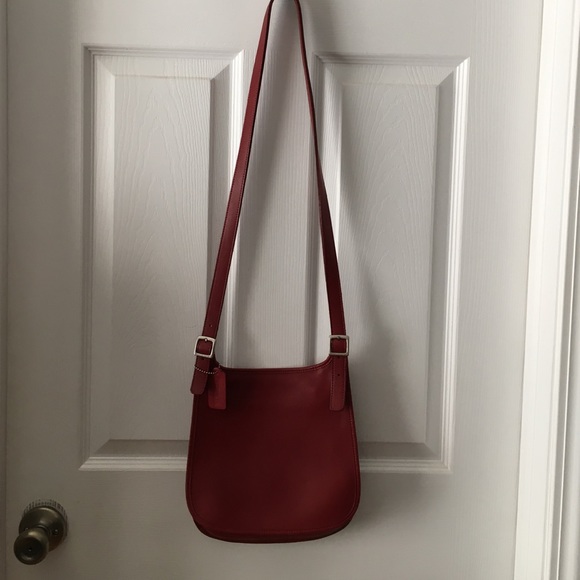Coach purse - Picture 1 of 3