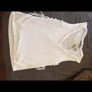 Pam & Gela V neck Tahiti with side ties