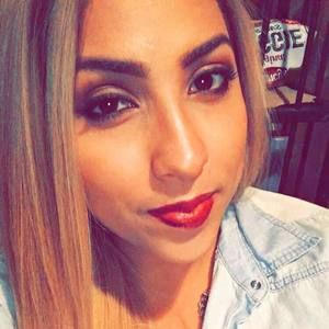 Meet your Posher, Alma