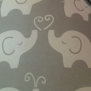 Meet your Posher, Leslie