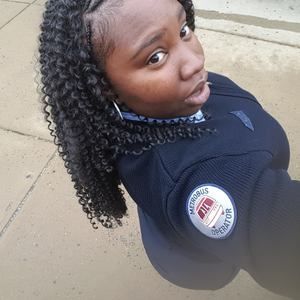 Meet your Posher, Tonya