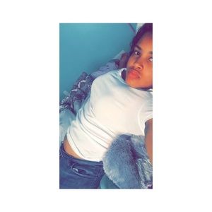 Meet your Posher, Arianna