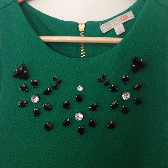 Gianni bini Kelly green embellished neck dress