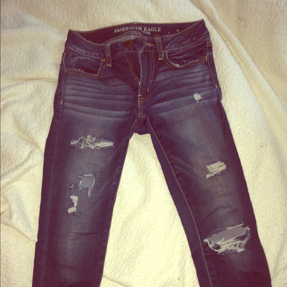 American eagle ripped jegging