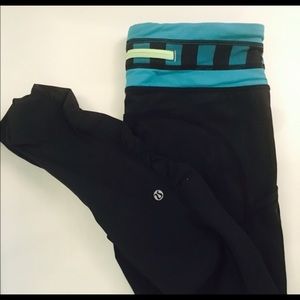 Lululemon speedtights sz6 navy with multi waist
