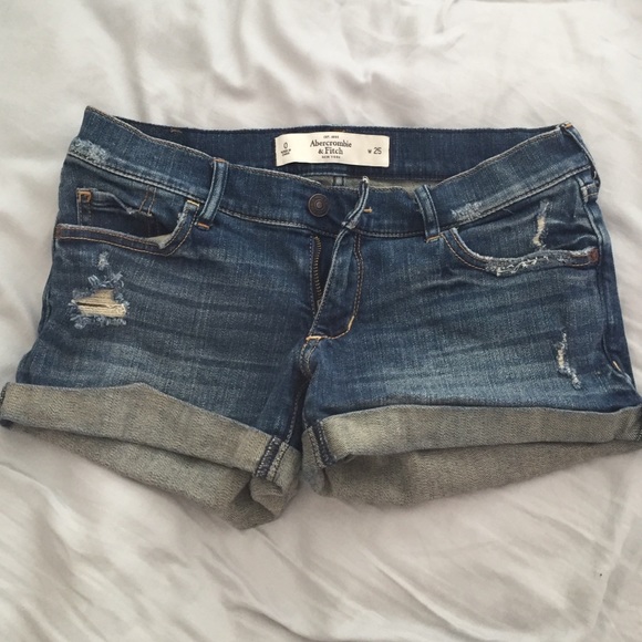 Abercrombie & Fitch distressed shorts