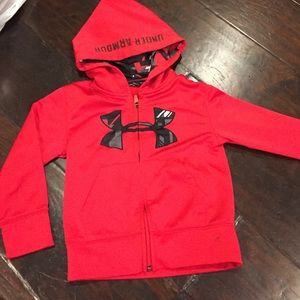 Under Armour dri fit sweatshirt