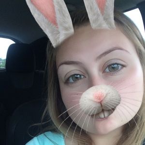 Meet your Posher, Tori