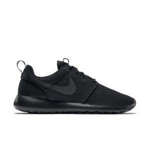 All black Nike Roshe Runs