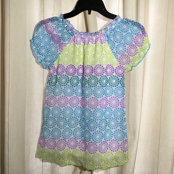 Girls size 6/6x top. - Picture 3 of 3