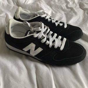 NEVER WORN New Balance Sneakers