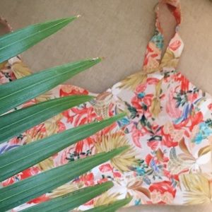 Floral bustier crop top