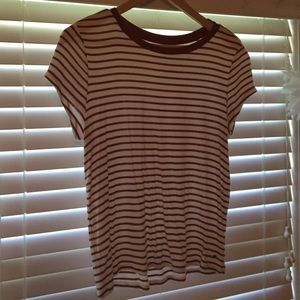 Soft & sexy Tee- VERY comfortable