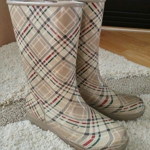 Sperry Topsider plaid rainboots