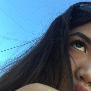 Meet your Posher, Julyeth