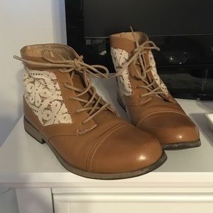 Tan booties with white lace