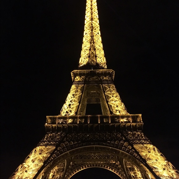 Meet your Posher, Parisa - Picture 1 of 1