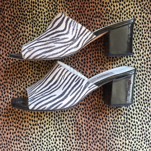 Animal Print Shoes - Picture 2 of 4