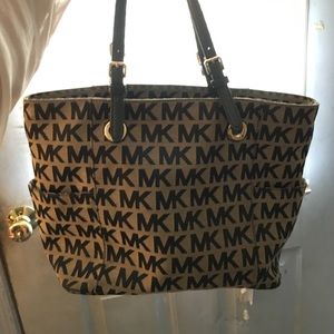 Authentic Michael Kors logo Tote