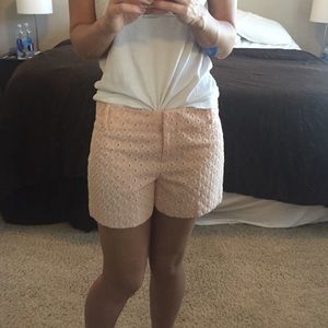 NWT Ann Taylor LOFT size 0 4" inseam eyelet shorts