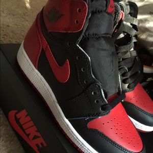 Retro Banned 1s 4Y