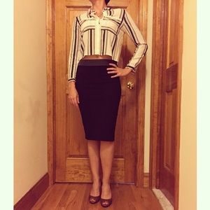 Zara Dresses & Skirts - ❤SALE ZARA Pencil Skirt Size:S LIKE NEW Zara Dresses & Skirts - ❤SALE ZARA Pencil Skirt Size:S LIKE NEW