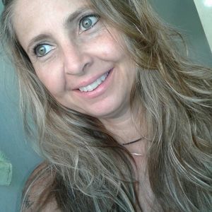 Meet your Posher, Andréia