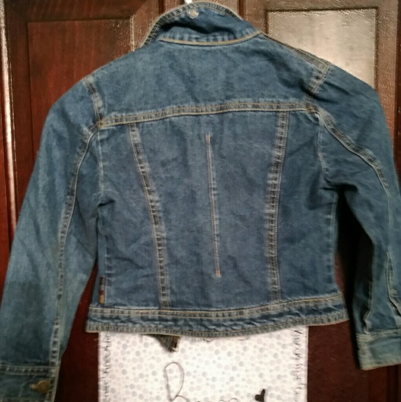 Jean jacket - Picture 2 of 3
