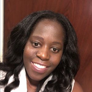 Meet your Posher, Lawana