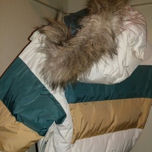 Womens or youth snowboarding jacket