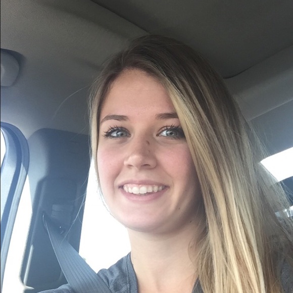 Meet your Posher, Kristen