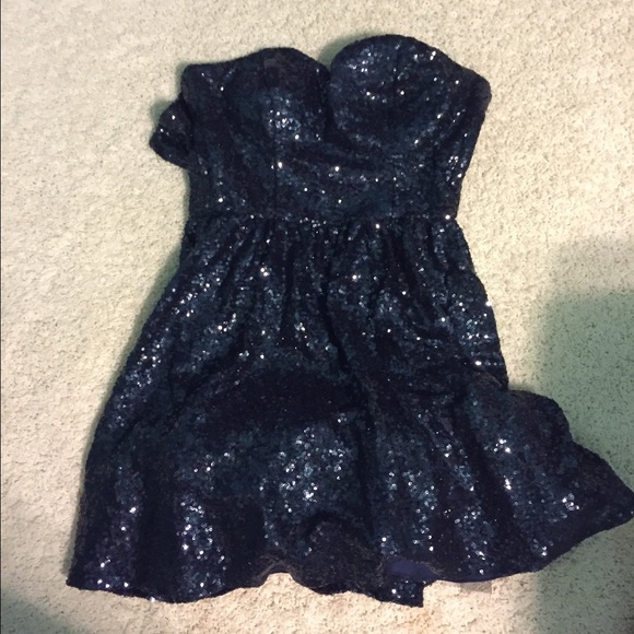 Strapless homecoming dress! - Picture 3 of 3