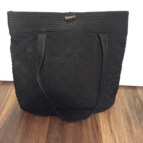 Vera Bradley Vera Tote in Classic Black