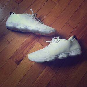 Johanna F. Schneider X Nikelab Zoom Fit Agility