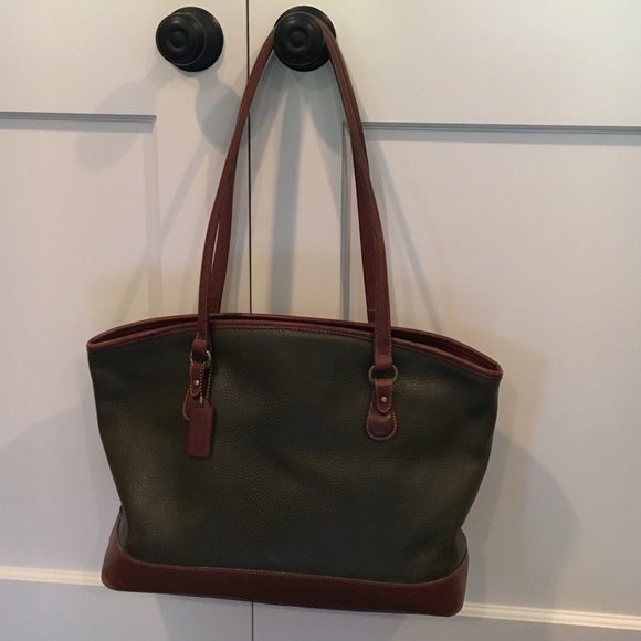 Coach vintage green peppled leather tote bag