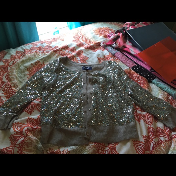 BEAUTIFUL sequined cardigan