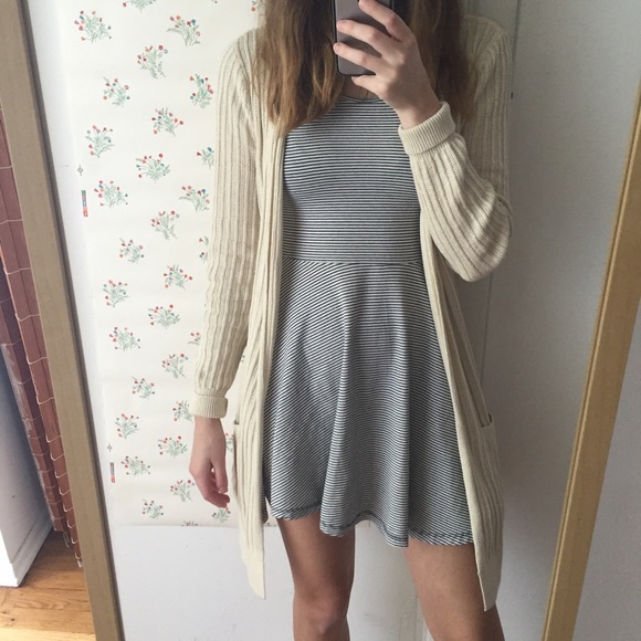 Lightwt Neutral Duster Sweater