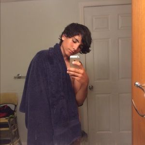 Meet your Posher, Aaron