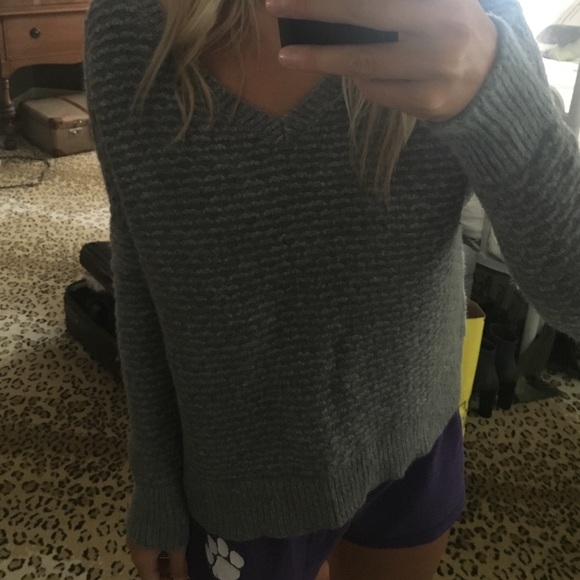 SALE! Won't accept offers. Vince sweater