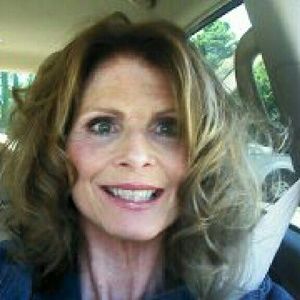 Meet your Posher, Stacye