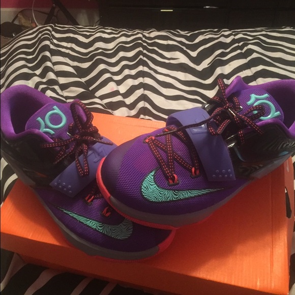 KD 7 lightening 534