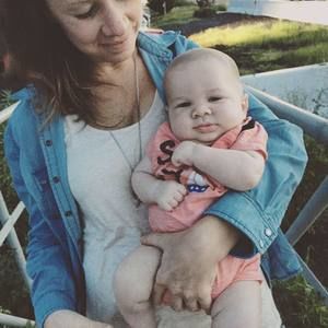 Meet your Posher, Danielle