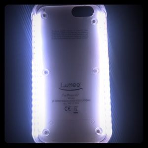 Rose Lumee case for iPhone 6/6S and charging cord