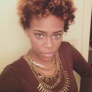 Meet your Posher, Davida