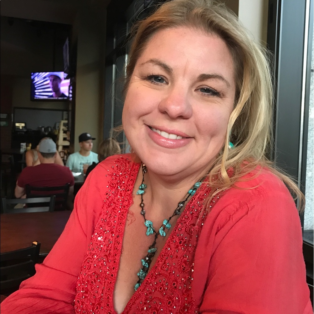 Meet your Posher, Heather