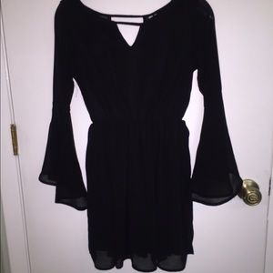 Bell sleeve LBD